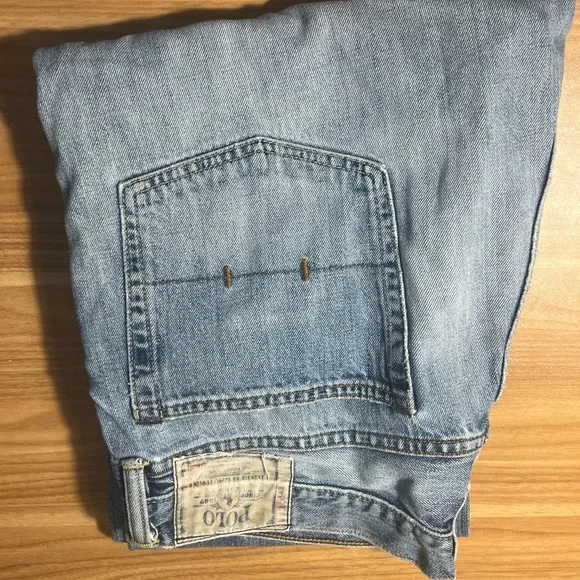 Vintage Polo by Ralph Lauren Relaxed Blue Jeans with Distressed Vintage Wash - Picture 7 of 7